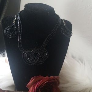 Necklace set with earrings